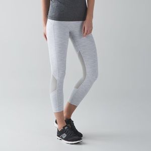 lululemon pace rival crop